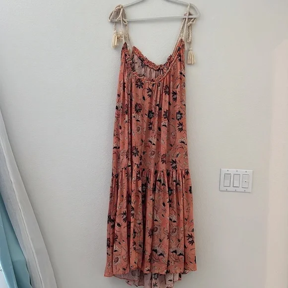 chinese dress ladies Shop the Stunning Kari Maxi Dress in Olive – Final Sale main image 0